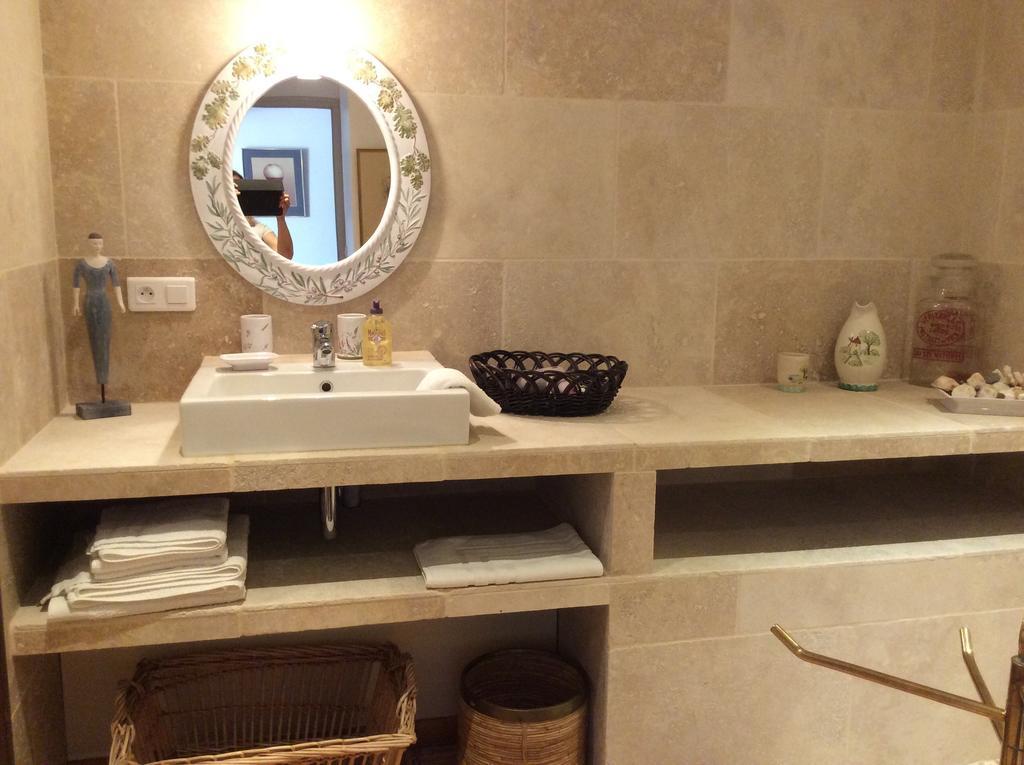 Atelier Soleil Bed and Breakfast Moustiers-Sainte-Marie Δωμάτιο φωτογραφία